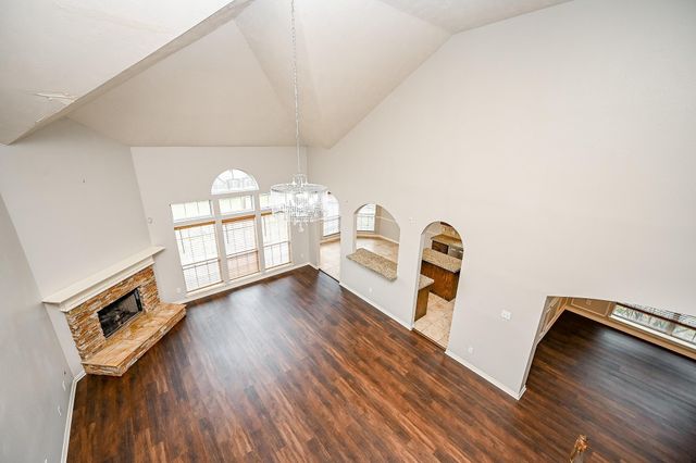 8135 Cove Timbers Lane, Tomball, TX 77375