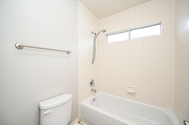 8135 Cove Timbers Lane, Tomball, TX 77375
