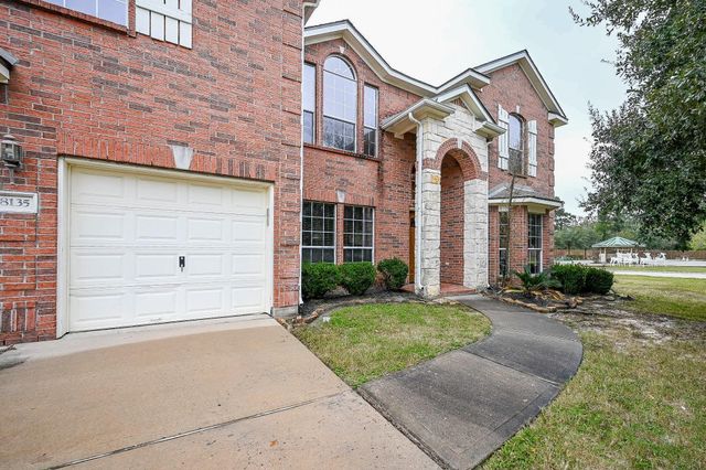 8135 Cove Timbers Lane, Tomball, TX 77375