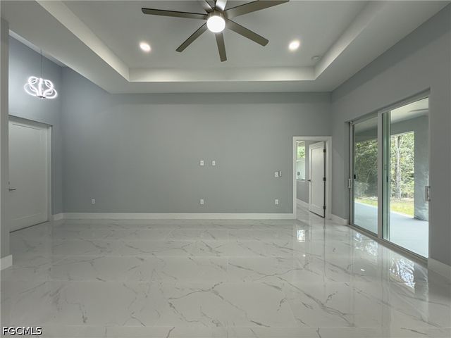 438 Raymer ST, Lehigh Acres, FL 33974