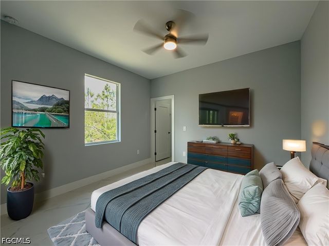 438 Raymer ST, Lehigh Acres, FL 33974