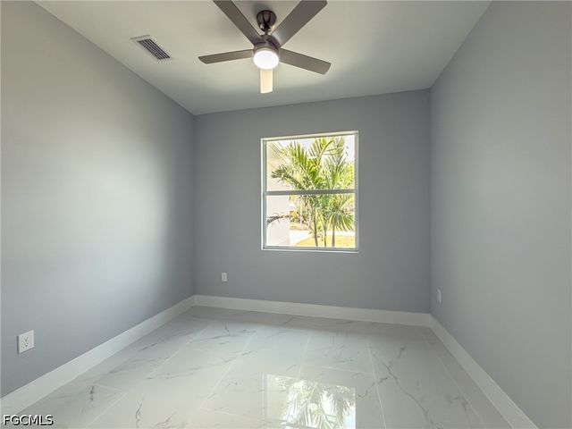 438 Raymer ST, Lehigh Acres, FL 33974