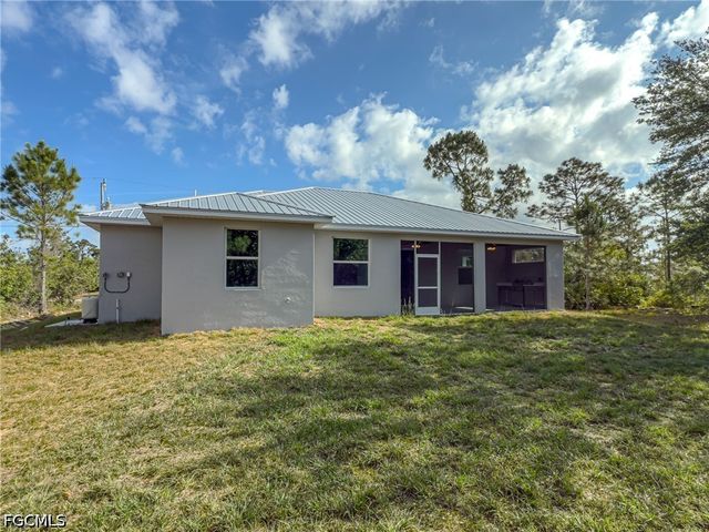 438 Raymer ST, Lehigh Acres, FL 33974