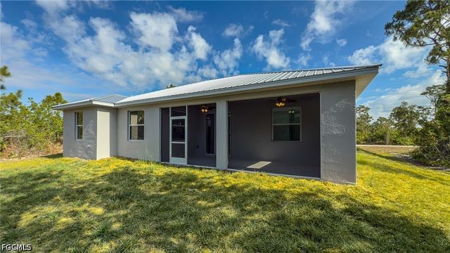 438 Raymer ST, Lehigh Acres, FL 33974