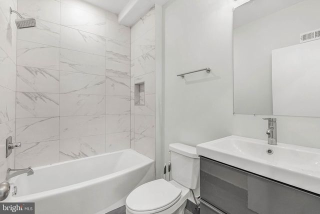 2153 N FRANKLIN ST, Philadelphia, PA 19122