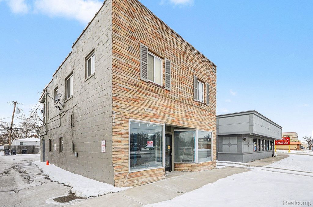 1630 S Wayne Road, Westland, MI 48186