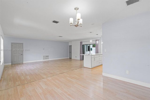 9110 Caribbean Blvd, Cutler Bay, FL 33157