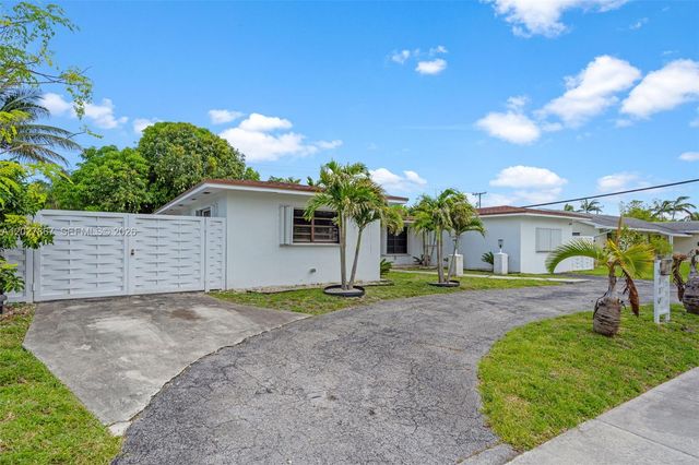 9110 Caribbean Blvd, Cutler Bay, FL 33157