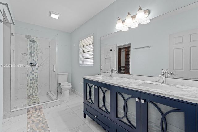 9110 Caribbean Blvd, Cutler Bay, FL 33157