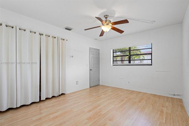 9110 Caribbean Blvd, Cutler Bay, FL 33157