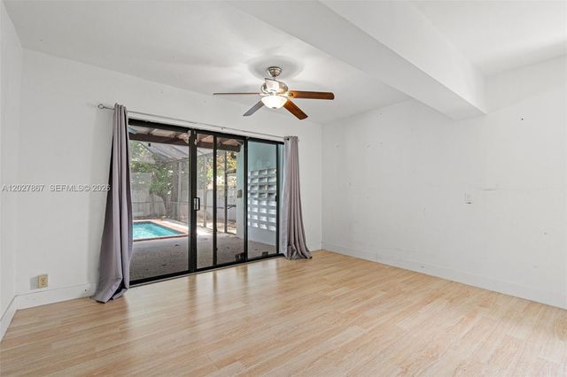 9110 Caribbean Blvd, Cutler Bay, FL 33157