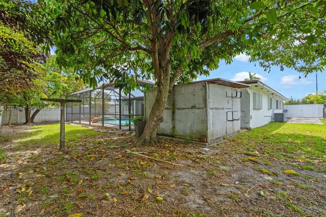 9110 Caribbean Blvd, Cutler Bay, FL 33157