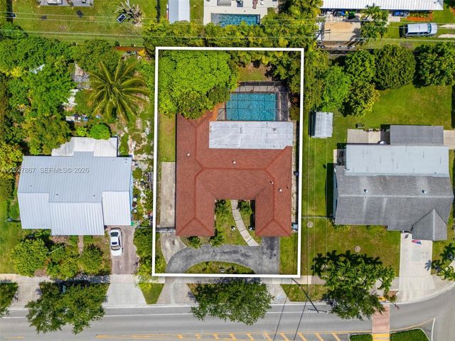 9110 Caribbean Blvd, Cutler Bay, FL 33157