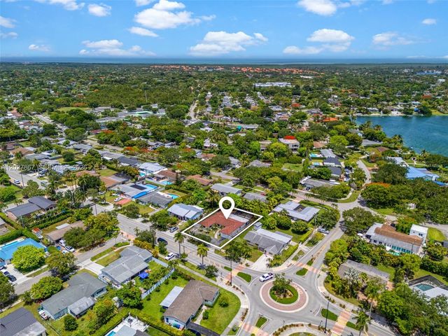 9110 Caribbean Blvd, Cutler Bay, FL 33157