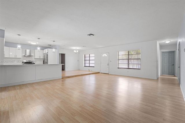 9110 Caribbean Blvd, Cutler Bay, FL 33157