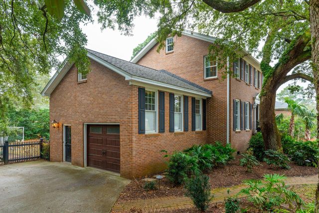 1471 Burningtree Road, Charleston, SC 29412