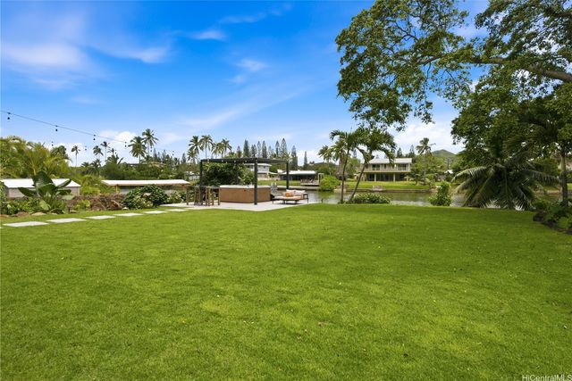 485 Wanaao Road, Kailua, HI 96734