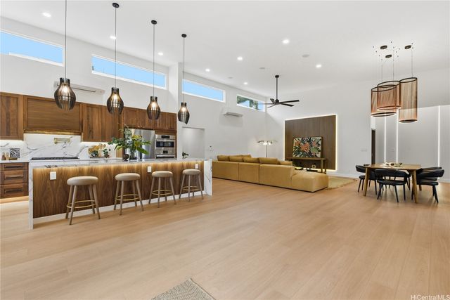 485 Wanaao Road, Kailua, HI 96734