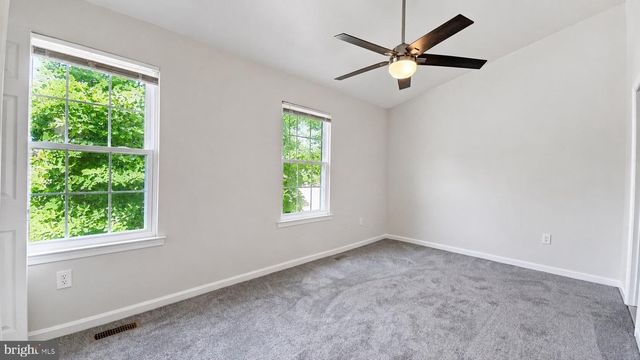 1660 WILLOWWOOD CT, Landover, MD 20785