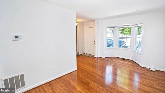 1660 WILLOWWOOD CT, Landover, MD 20785