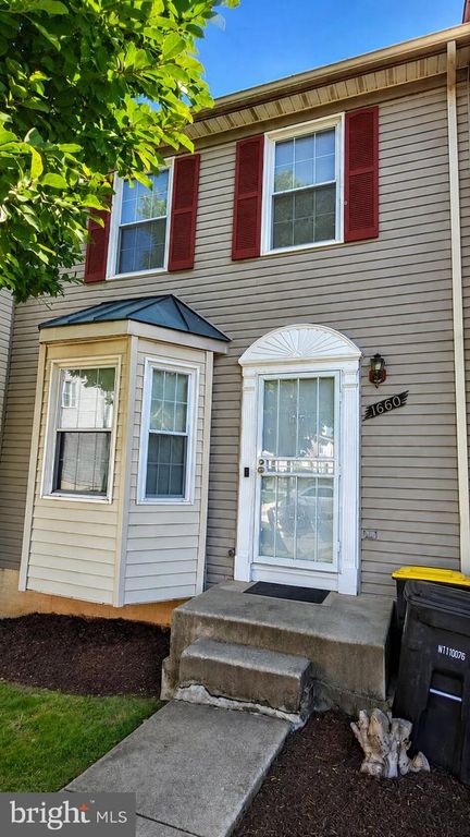 1660 WILLOWWOOD CT, Landover, MD 20785