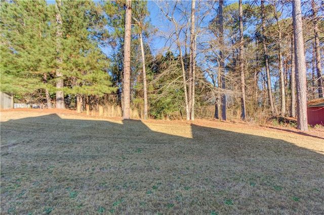 7208 Sunset Boulevard, Loganville, GA 30052