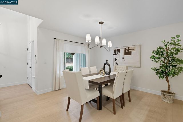 5 San Carlo Ct, Danville, CA 94526