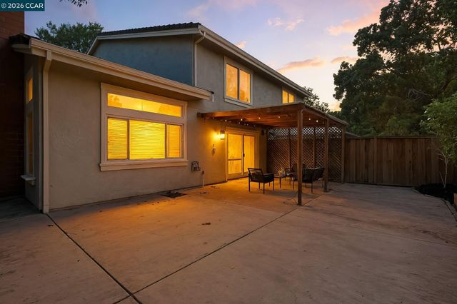 5 San Carlo Ct, Danville, CA 94526