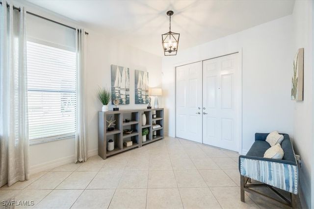 13905 Luna DR, Naples, FL 34109