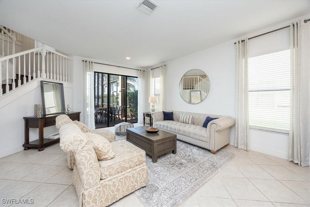 13905 Luna DR, Naples, FL 34109
