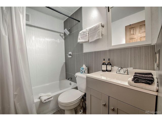 214 S Harris St 106, Breckenridge, CO 80424