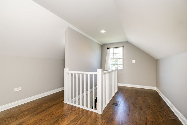 5548 S Kilbourn Avenue, Chicago, IL 60629