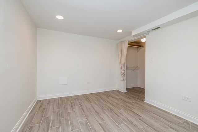 5548 S Kilbourn Avenue, Chicago, IL 60629