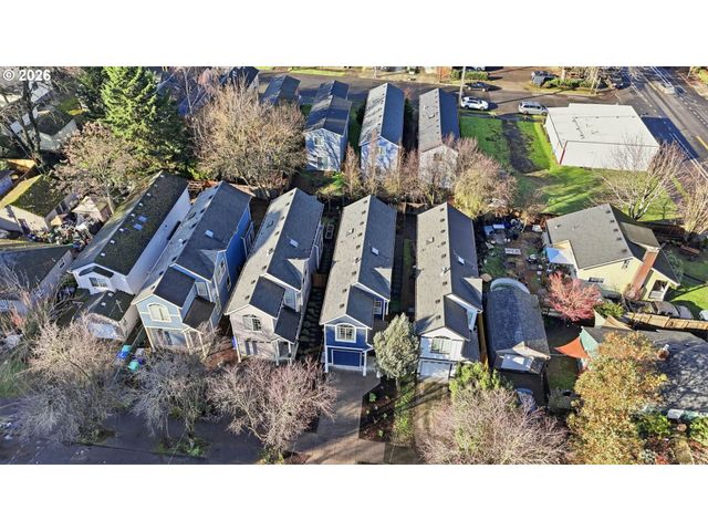 9459 N CALHOUN Ave, Portland, OR 97203