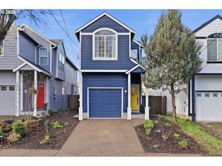 9459 N CALHOUN Ave, Portland, OR 97203