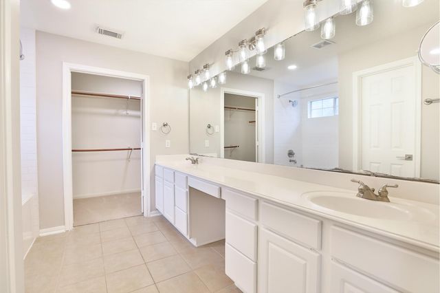 1422 W 24th Street, Houston, TX 77008