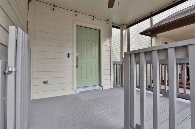 1422 W 24th Street, Houston, TX 77008