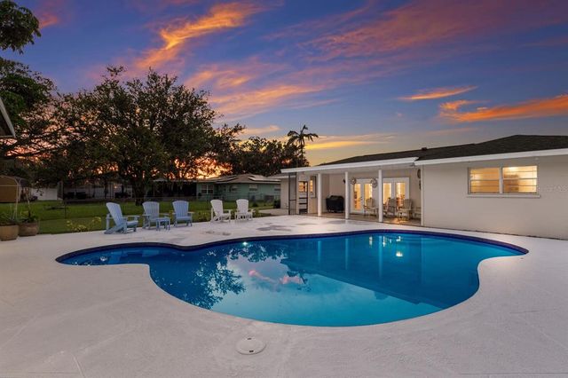 7705 16TH AVENUE NW, Bradenton, FL 34209