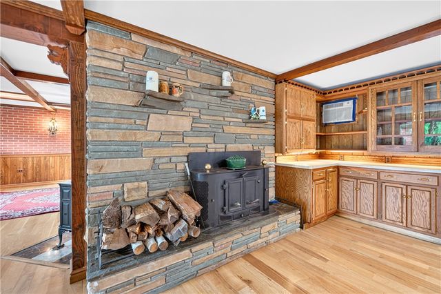 2980 Ruthwood Ave, Baldwin Boro, PA 15227