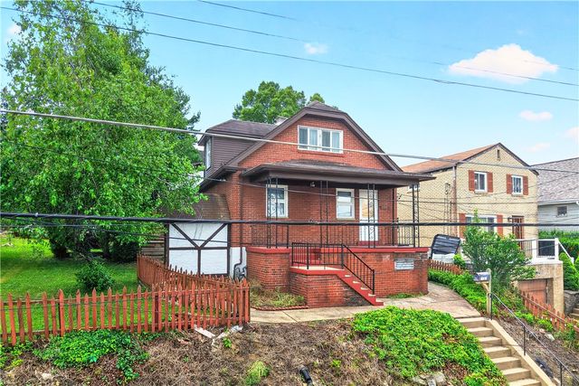 2980 Ruthwood Ave, Baldwin Boro, PA 15227