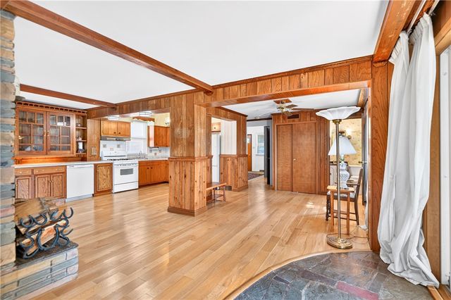 2980 Ruthwood Ave, Baldwin Boro, PA 15227