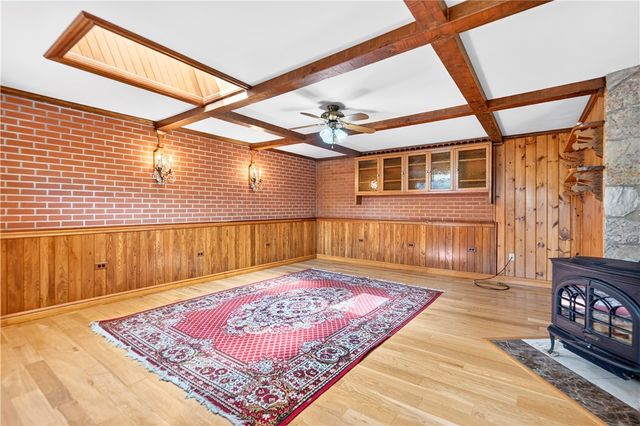 2980 Ruthwood Ave, Baldwin Boro, PA 15227