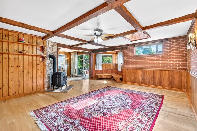 2980 Ruthwood Ave, Baldwin Boro, PA 15227