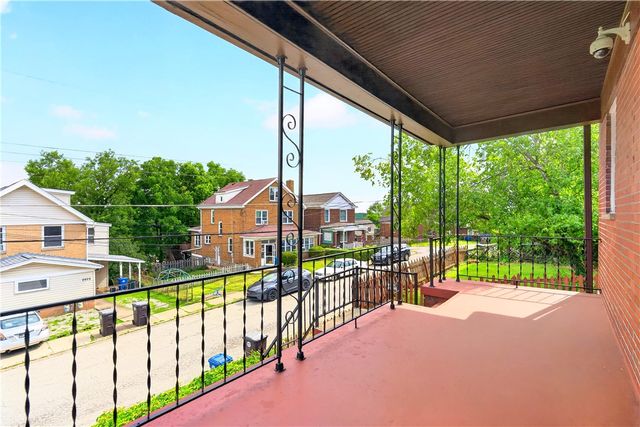 2980 Ruthwood Ave, Baldwin Boro, PA 15227