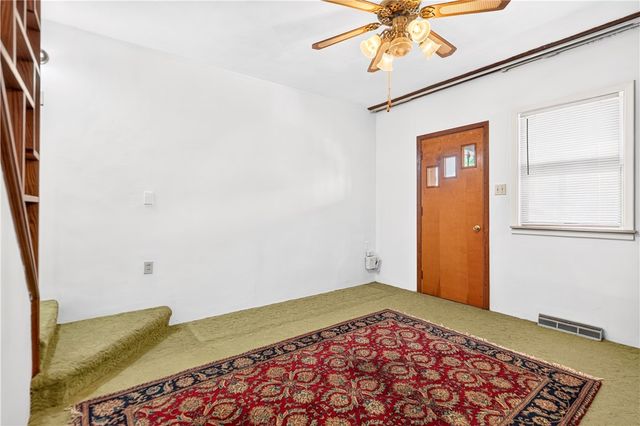2980 Ruthwood Ave, Baldwin Boro, PA 15227