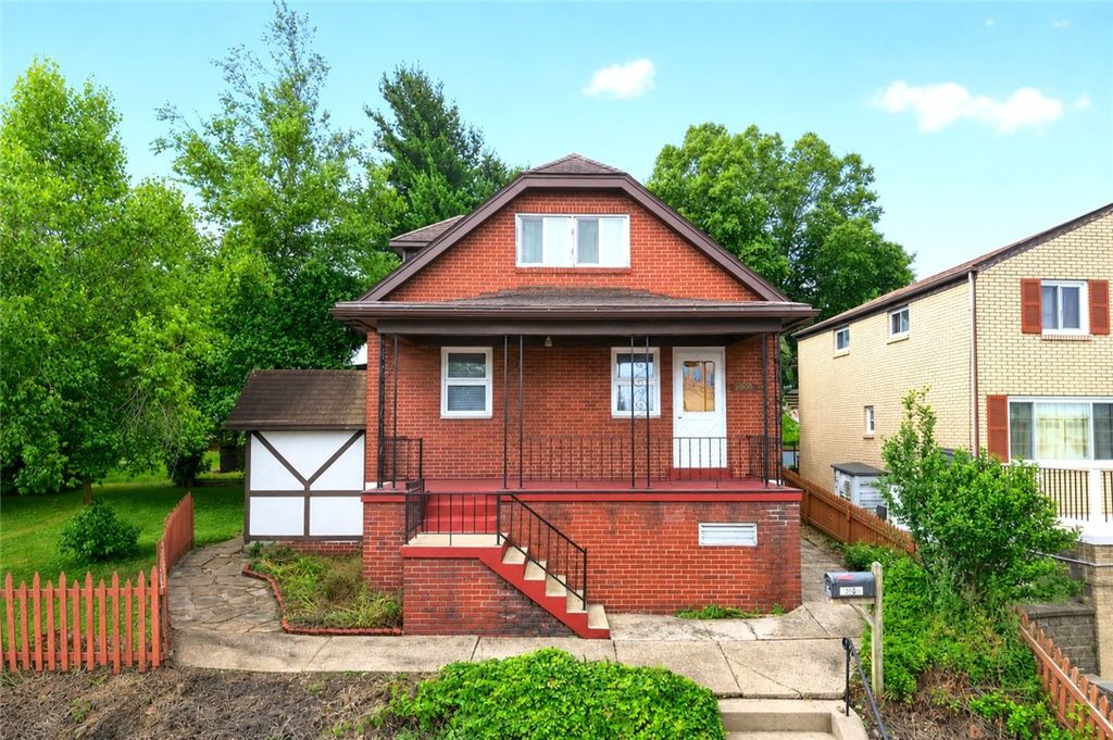 2980 Ruthwood Ave, Baldwin Boro, PA 15227