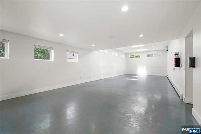 1095 Palisade Avenue, Fort Lee, NJ 07024