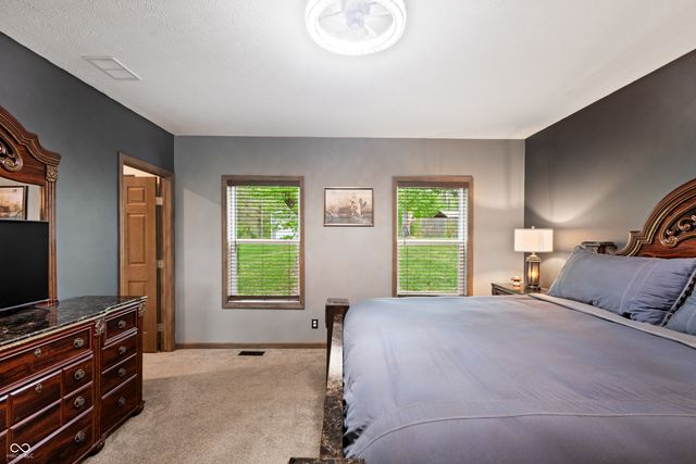 9082 Axsom Branch Road, Nashville, IN 47448
