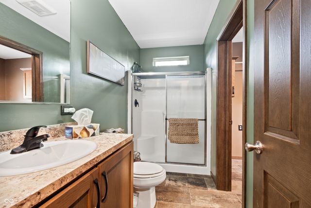 9082 Axsom Branch Road, Nashville, IN 47448
