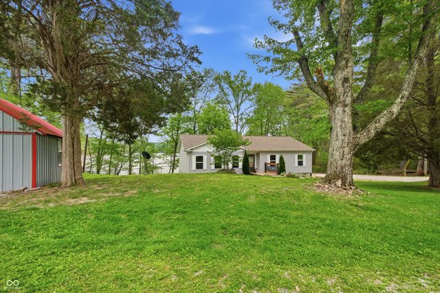 9082 Axsom Branch Road, Nashville, IN 47448